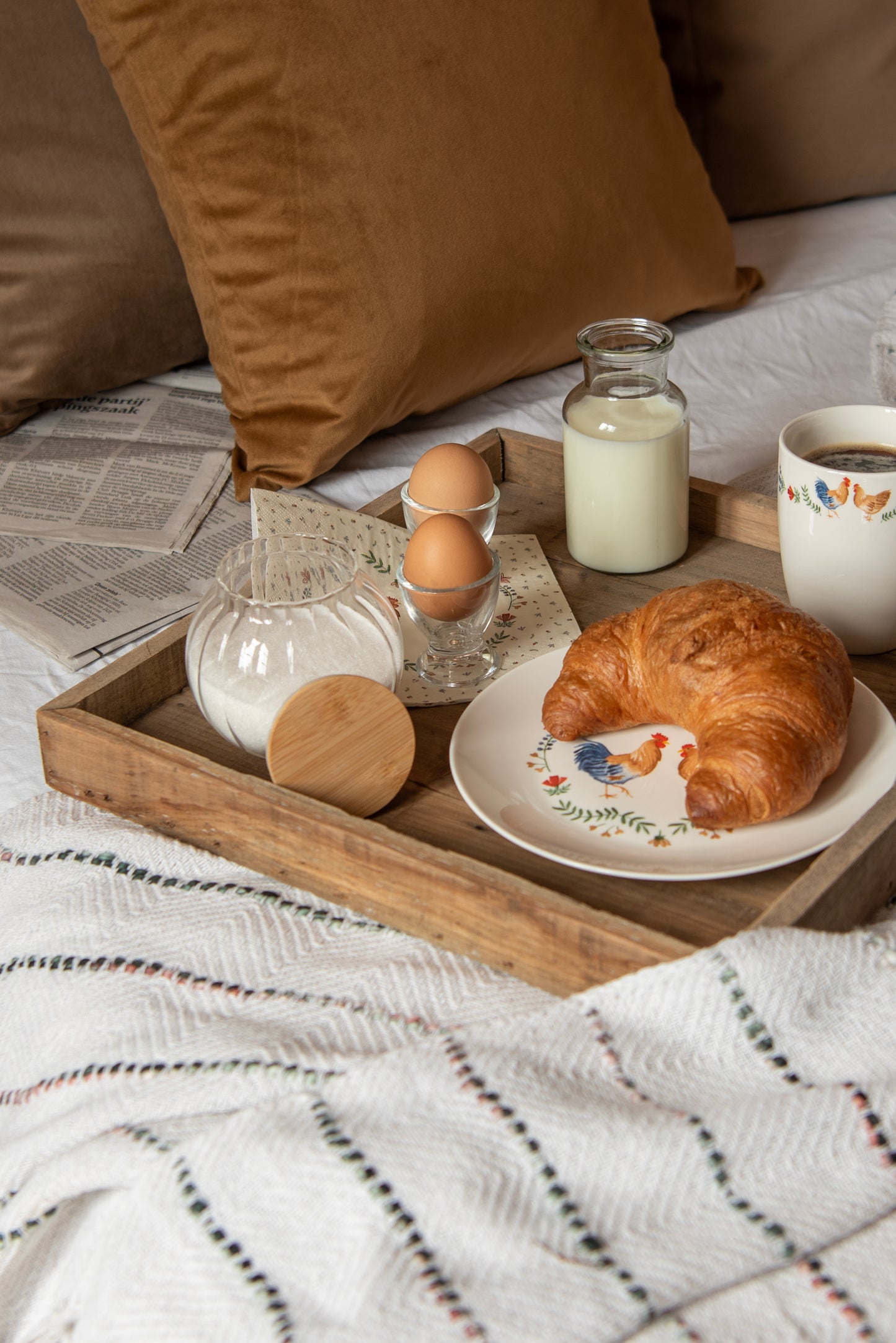 Tazza bianca con gallina 12x8x10 cm 350 ml