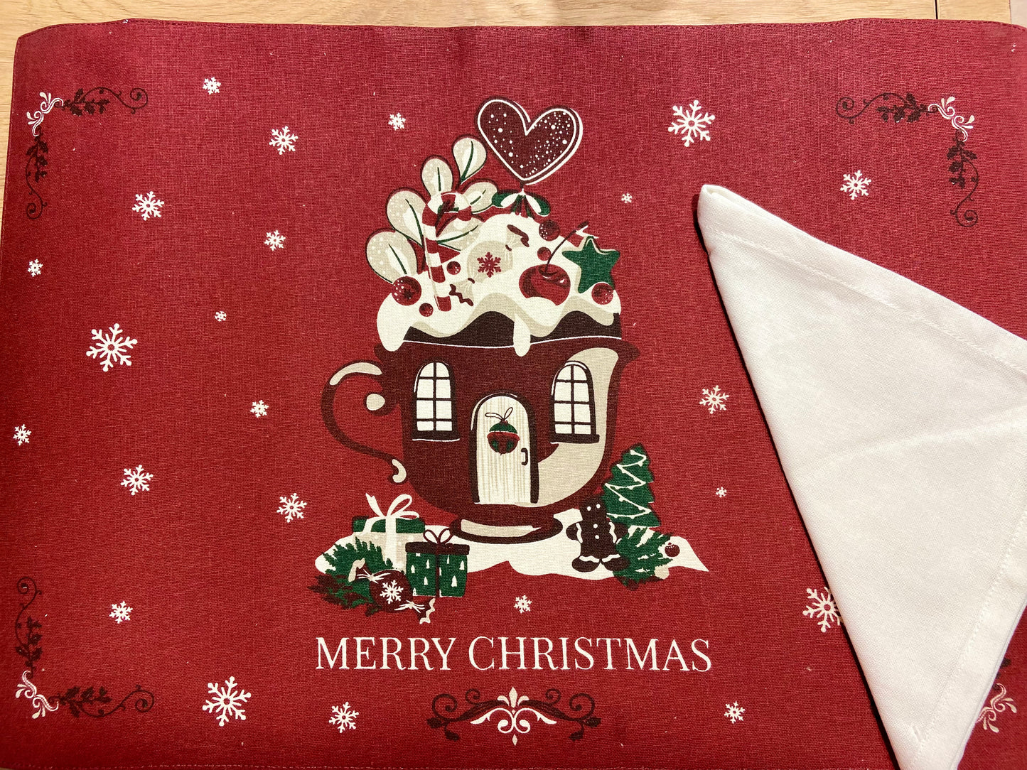 Tovaglietta americana con tovagliolo 6 varianti 33x48/40x40cm