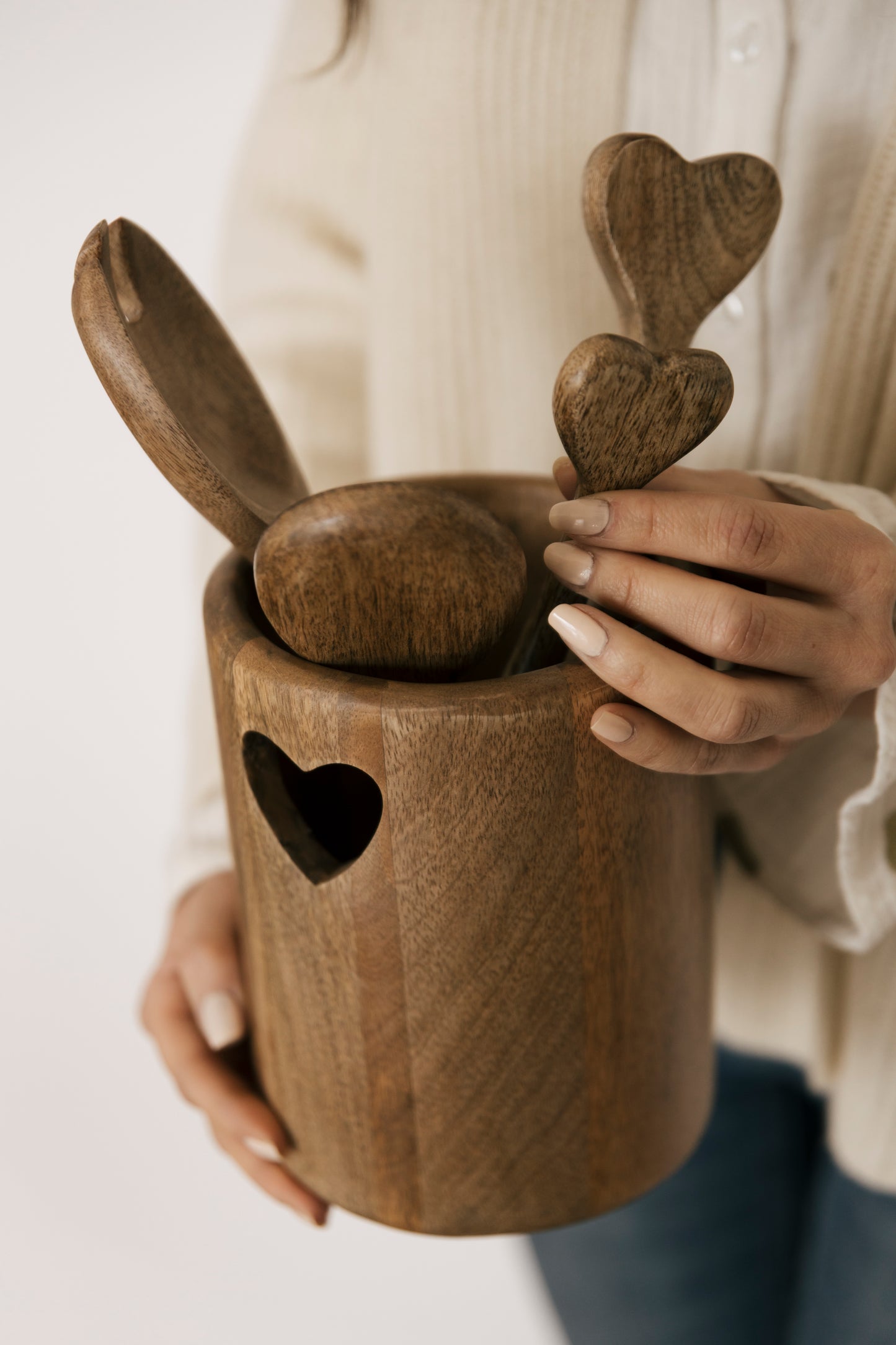 Portautensili Cuore in legno, 14x14x18 cm