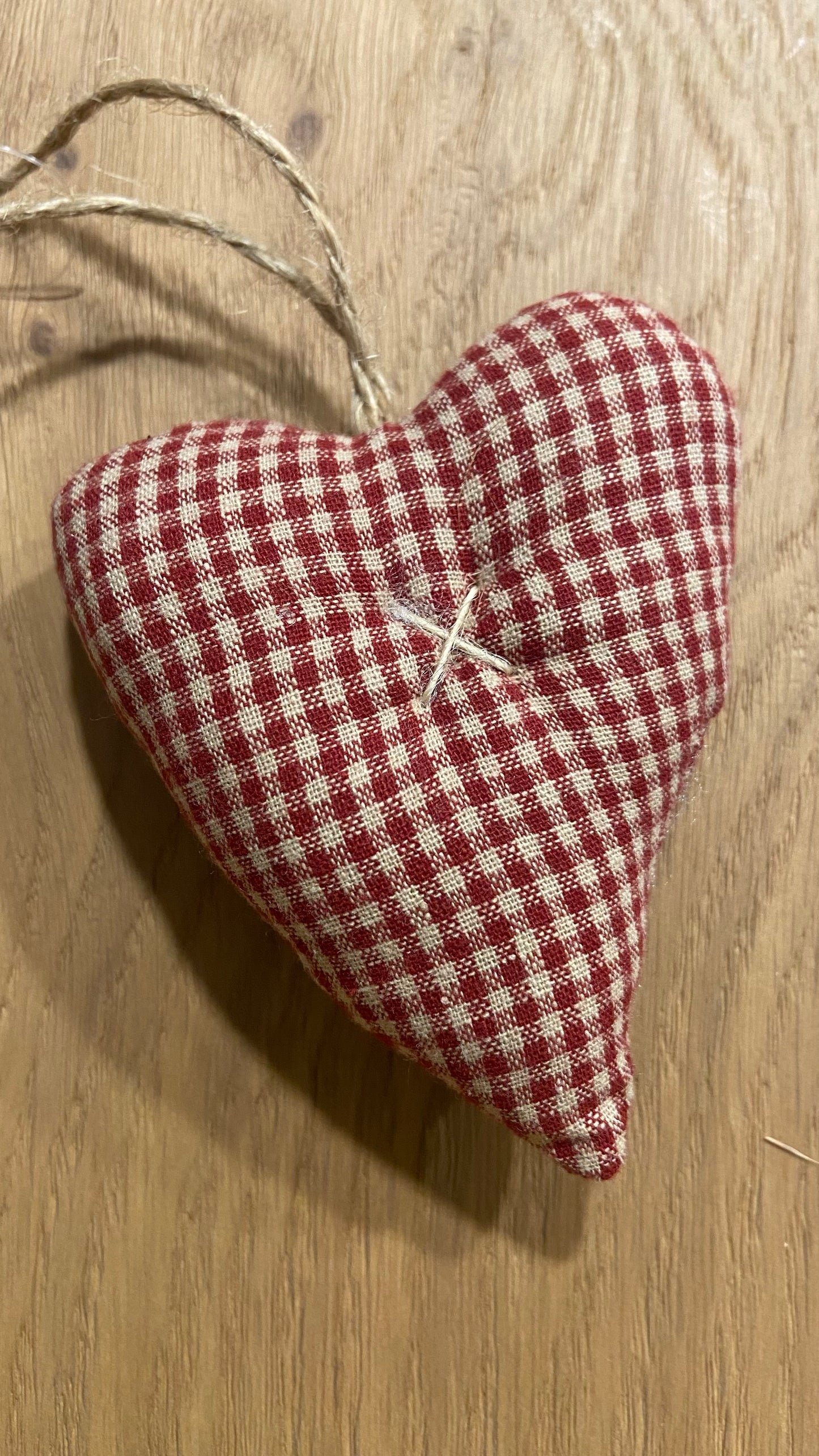 Cuore in stoffa imbottito da appendere 6 varianti 7,5x10x2 cm