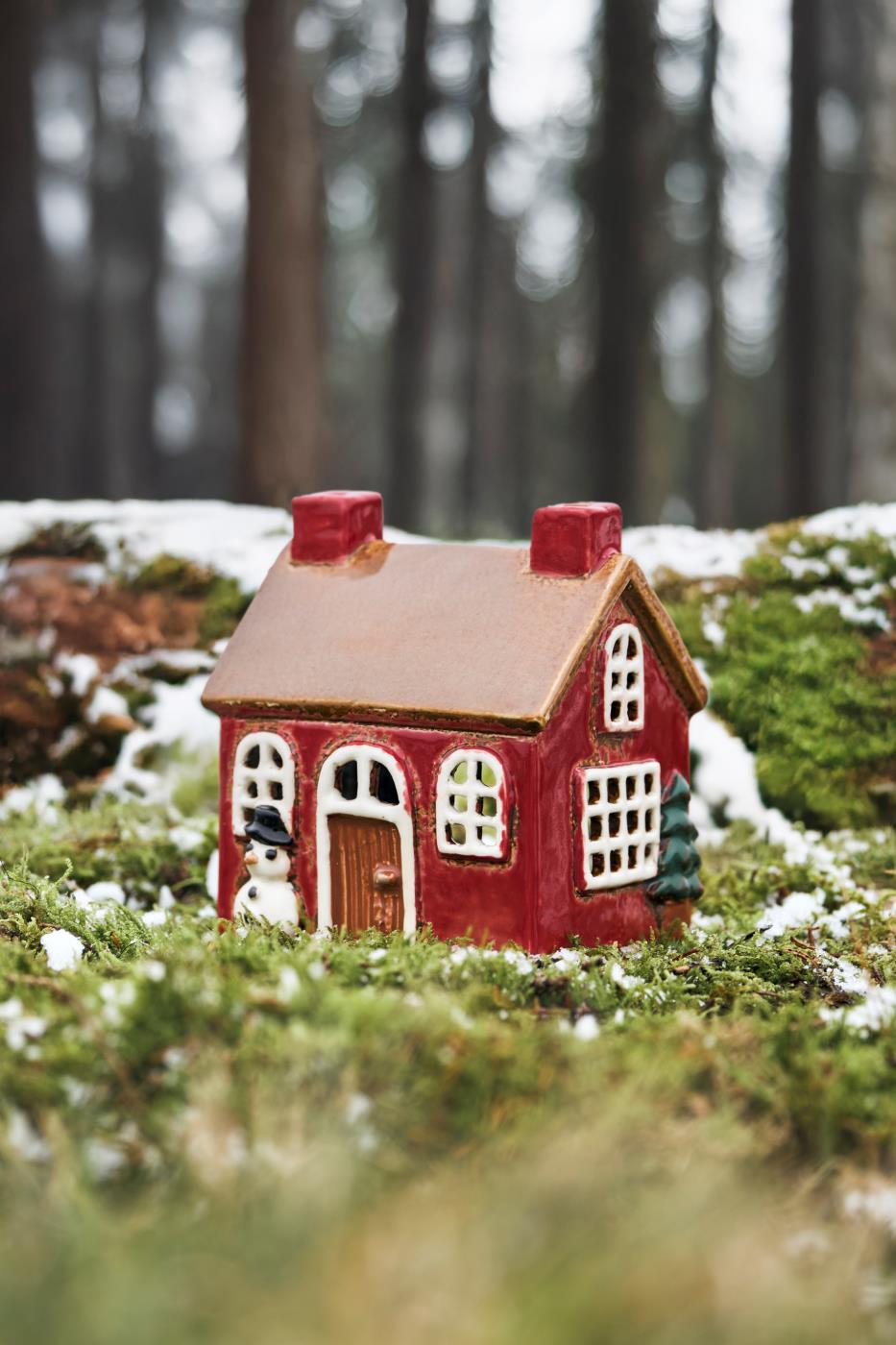 Casetta porta tealight con pupazzo di neve h 10,5x9,5x7,5 cm