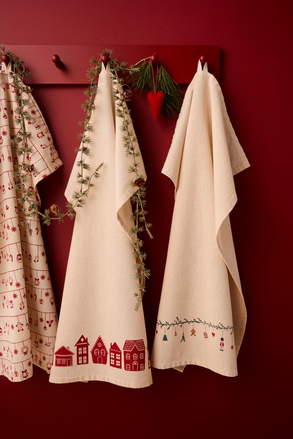Strofinaccio Sally con casette rosse 50x70 cm