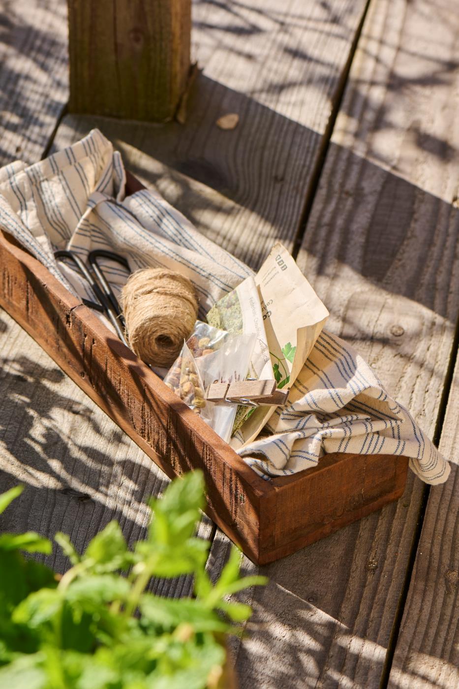 Vassoio in legno riciclato 11,5x35x6 cm